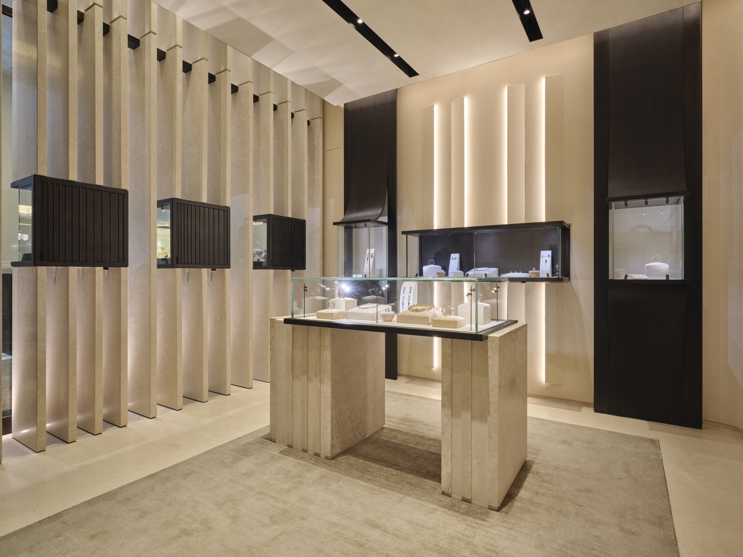 Vhernier – Mall of Emirates – Dubai